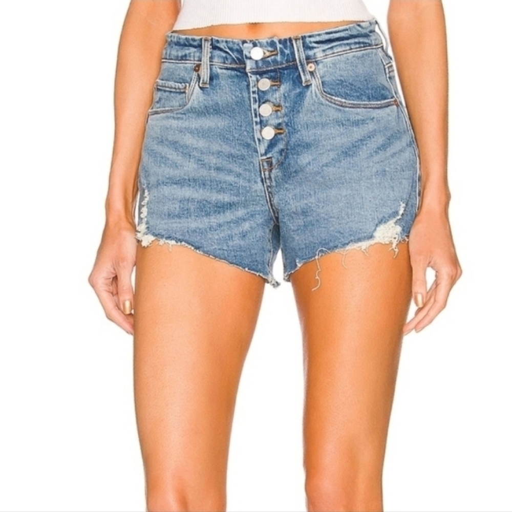 Blank NYC Revolve The Barrow Shorts Light Blue Distressed Shorts Size 26 FREE